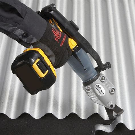 metal roof cutting tool